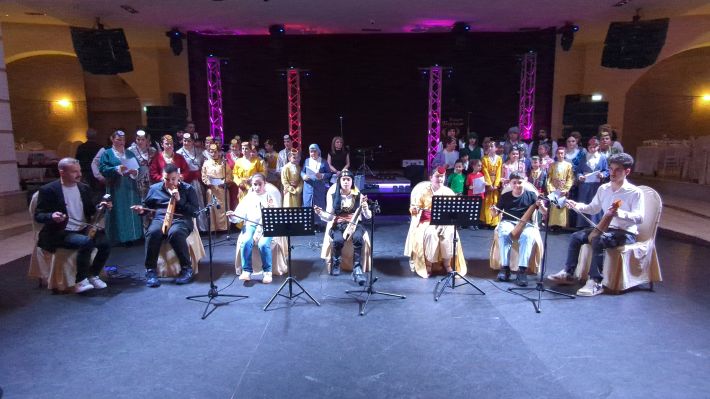 PXL_20251227_200045480